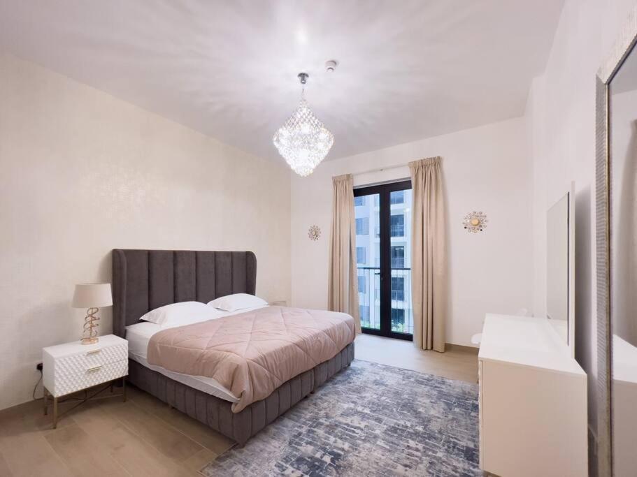 Lovely 2-Bedroom Vacation Home Near Beach Dubai Esterno foto